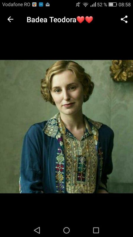 amino-Lady Edith Crawley-db979584