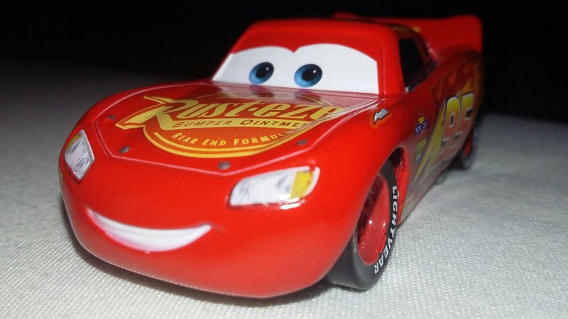 amino-Lightning Mcqueen-869c53b8