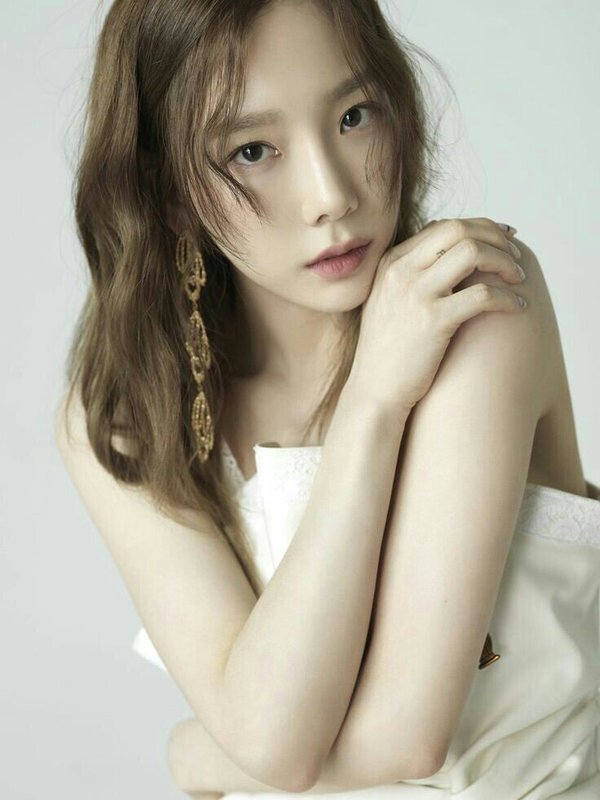 amino-Taeyeon💅-c06d4cd5