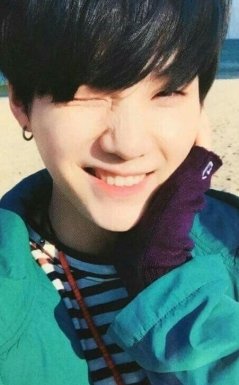 amino-Yoongi's_Wifeu❤💍💎-b22b44ad