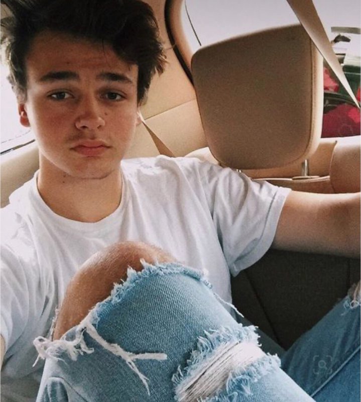 amino-Jonah Marais's Wife-f14461c9